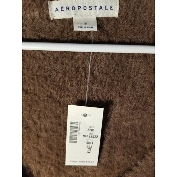 NWT Aeropostale Women’s Brown Fuzzy Long Sleeve Cropped Cardigan - Size S - Picture 2 of 6